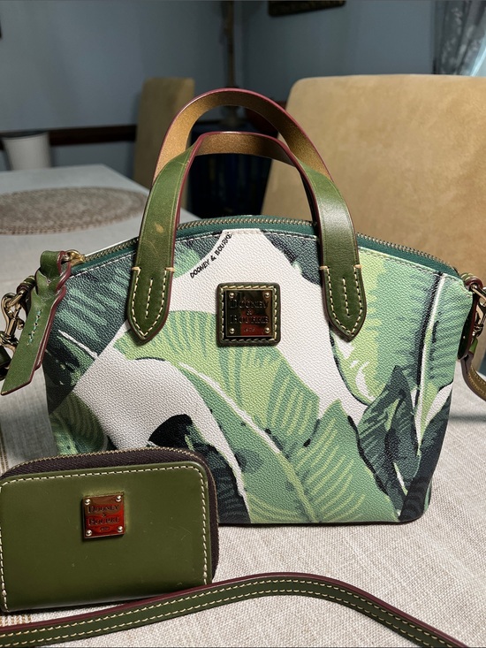 Dooney & Bourke Handbags - Dooney & Bourke Green Leaf Print Crossbody Satchel with Florentine card case